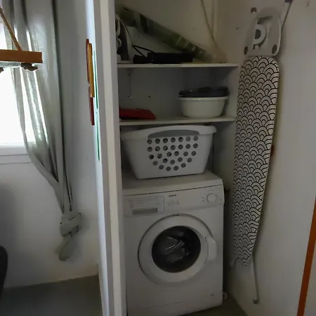 Semesterbostad Maison Lisa Maria