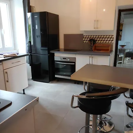 Semesterbostad Maison Lisa Maria Ponte-Leccia